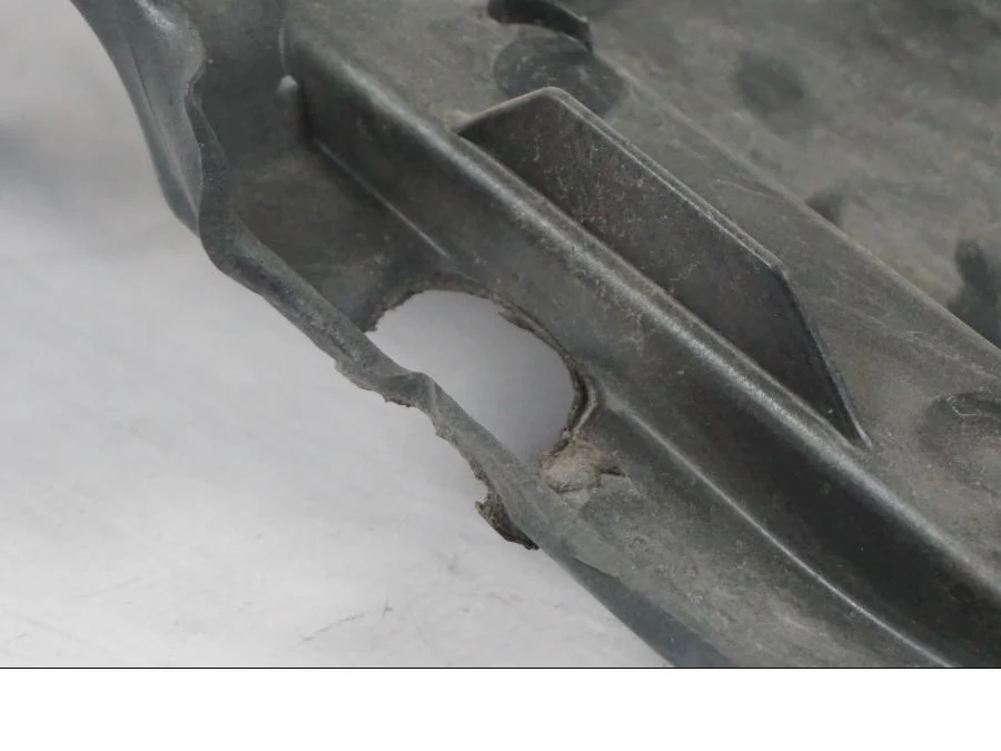 Undertail - Image 5