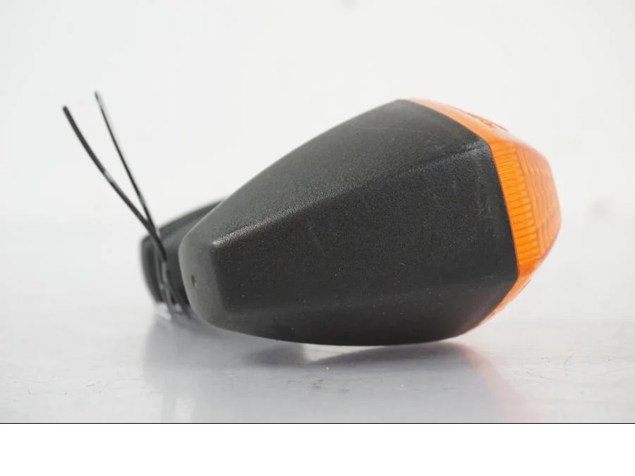Blinkers - Image 6