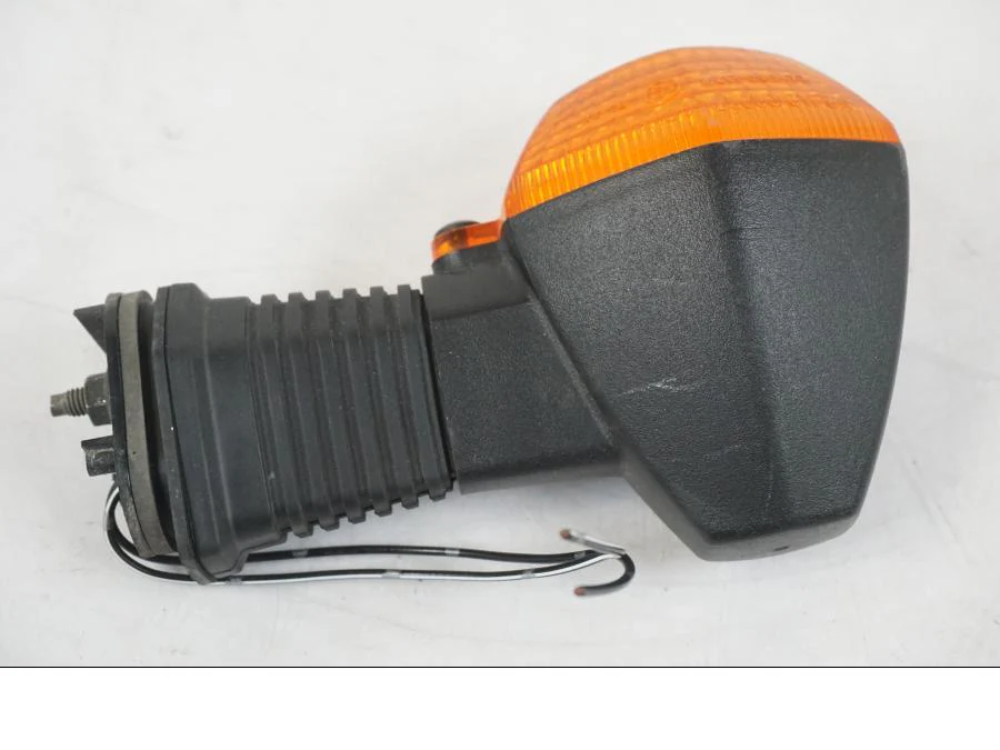 Blinkers - Image 7