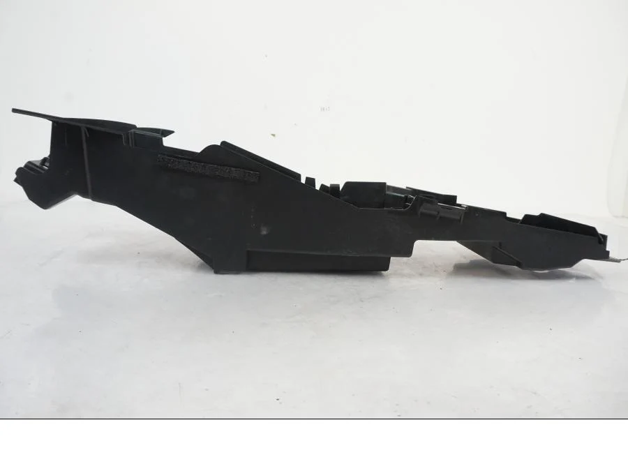 Undertail - Image 6