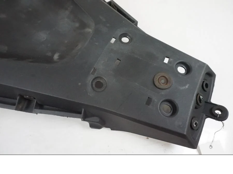 Undertail - Image 11