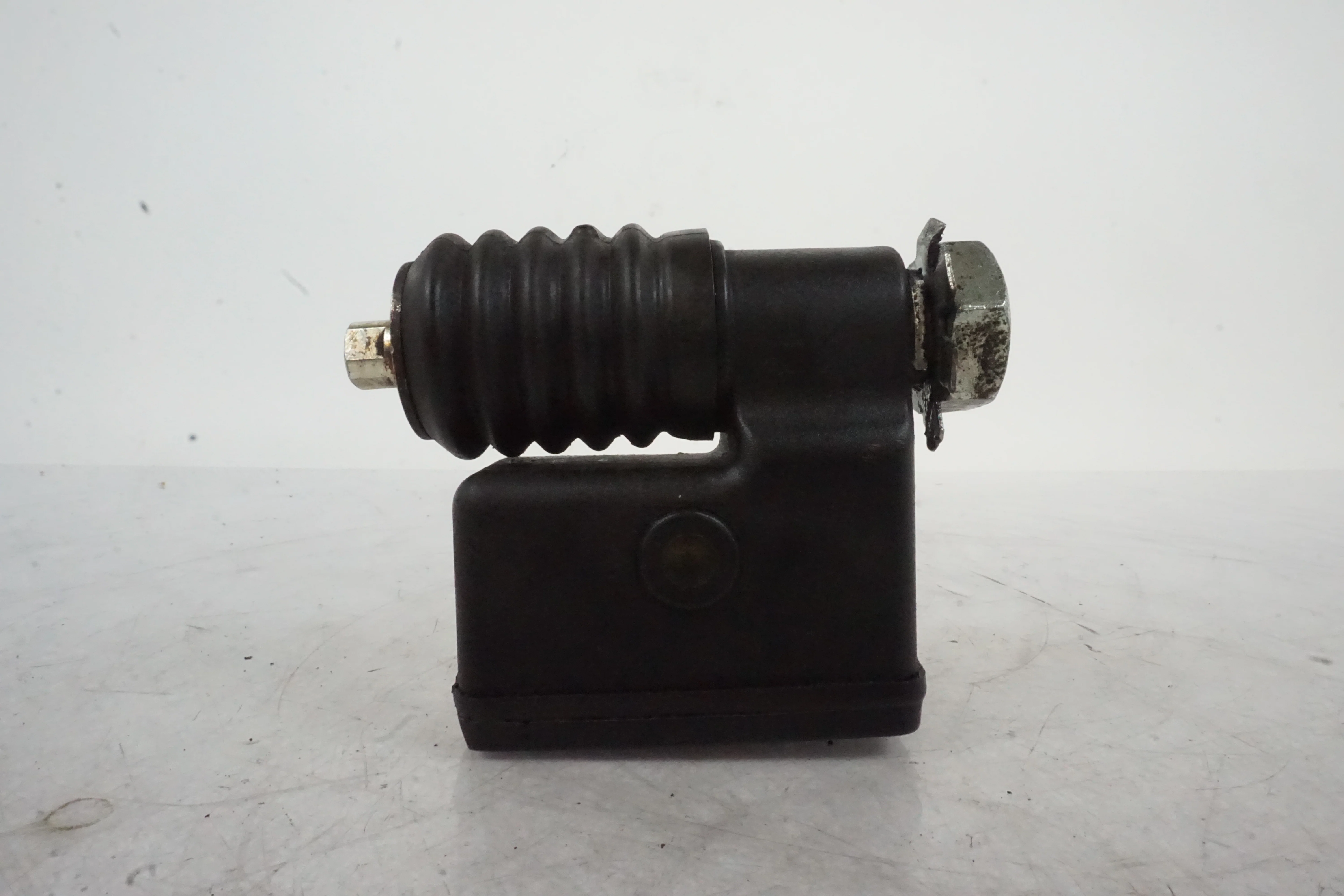 Bromshuvudcylinder - Image 2