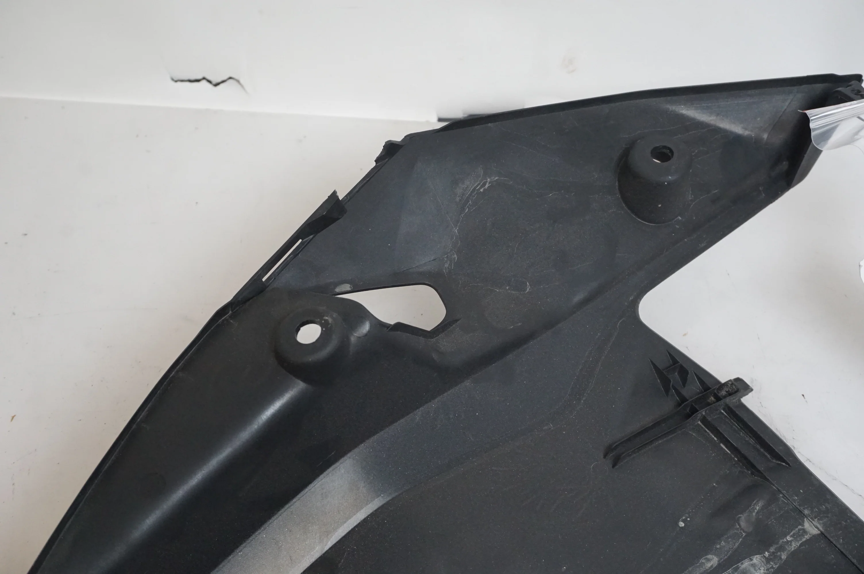 Undertail - Image 5