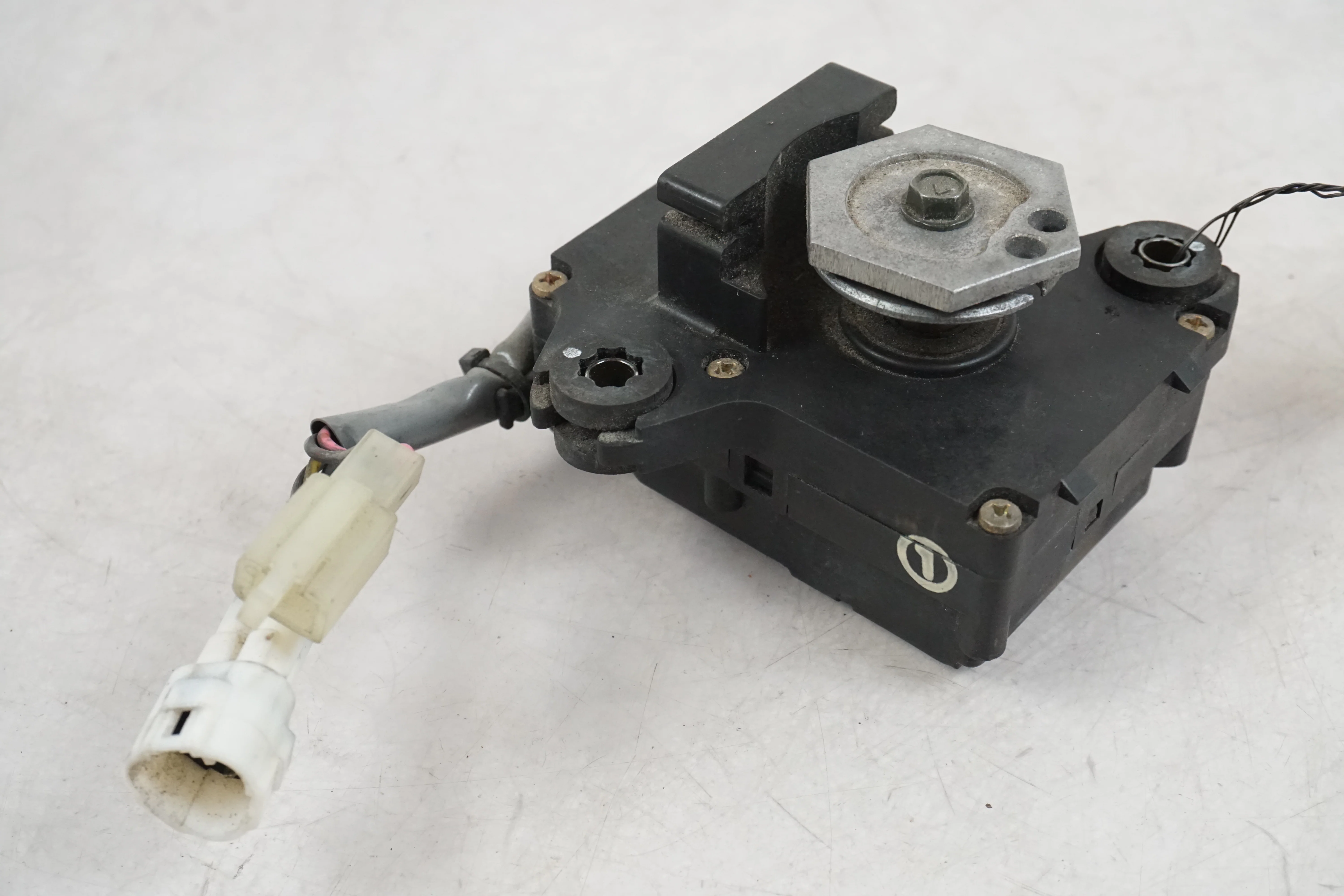 Avgasspjällmotor