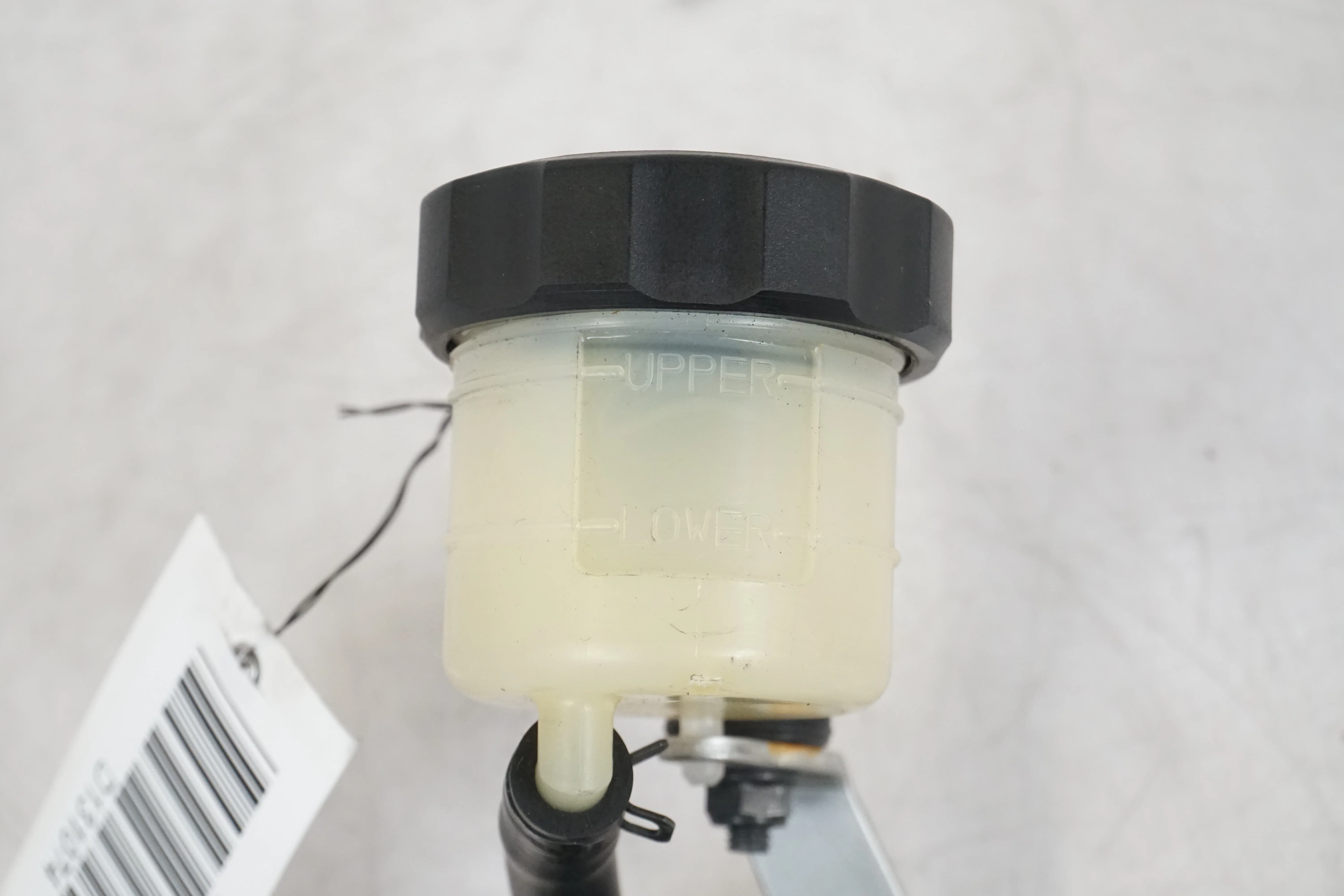 Bromshuvudcylinder - Image 3