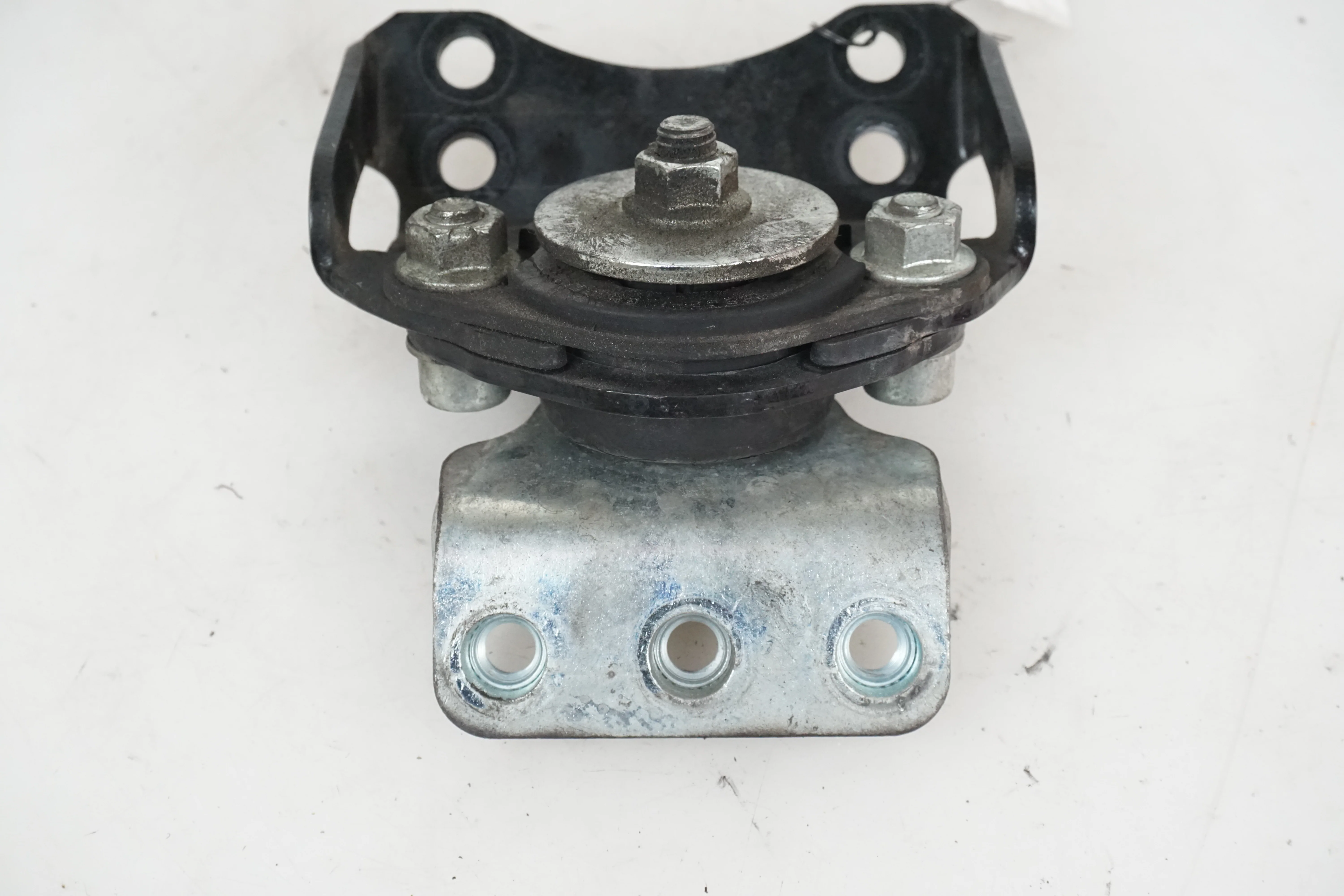 Motorfäste - Image 4