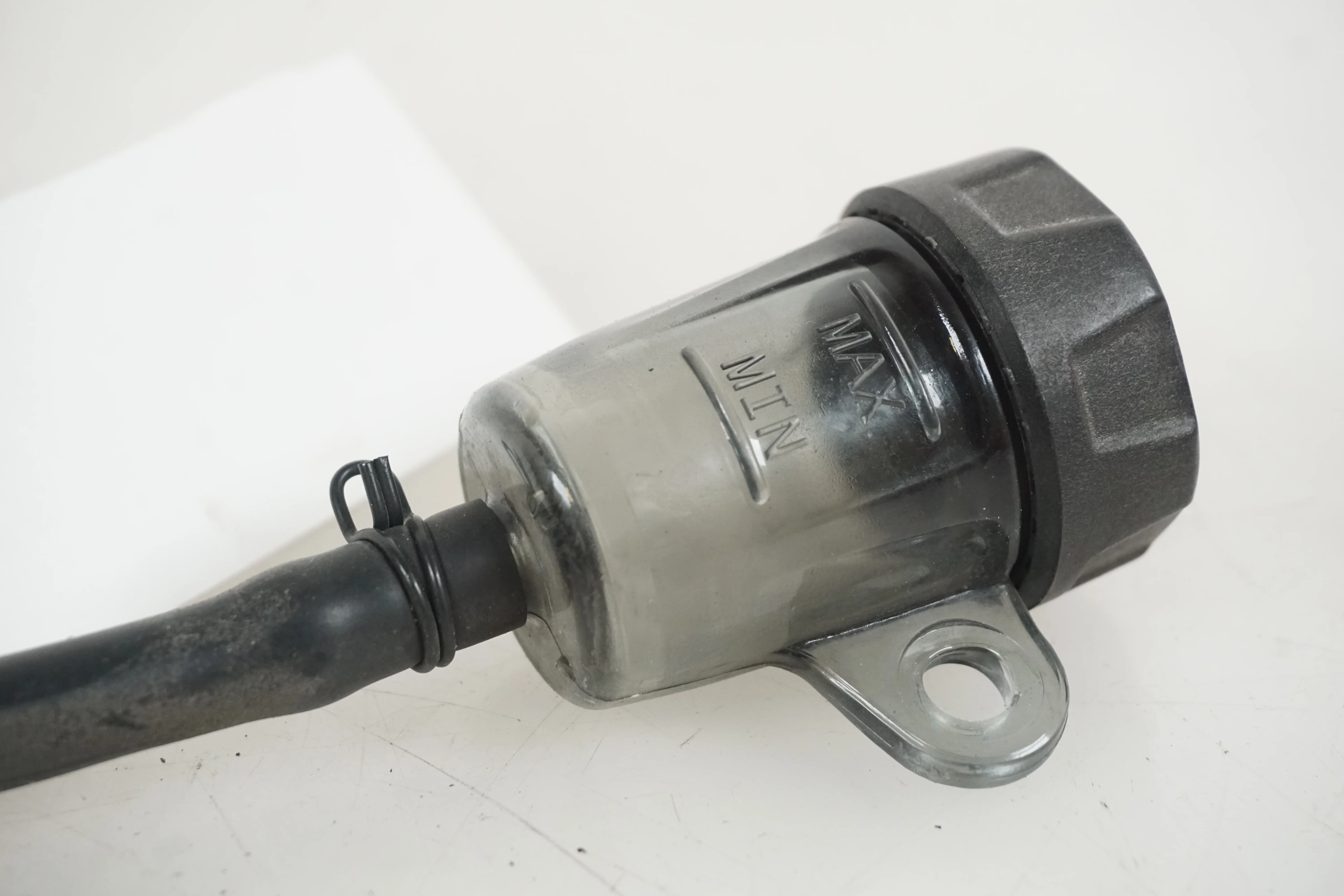 Bromshuvudcylinder - Image 3