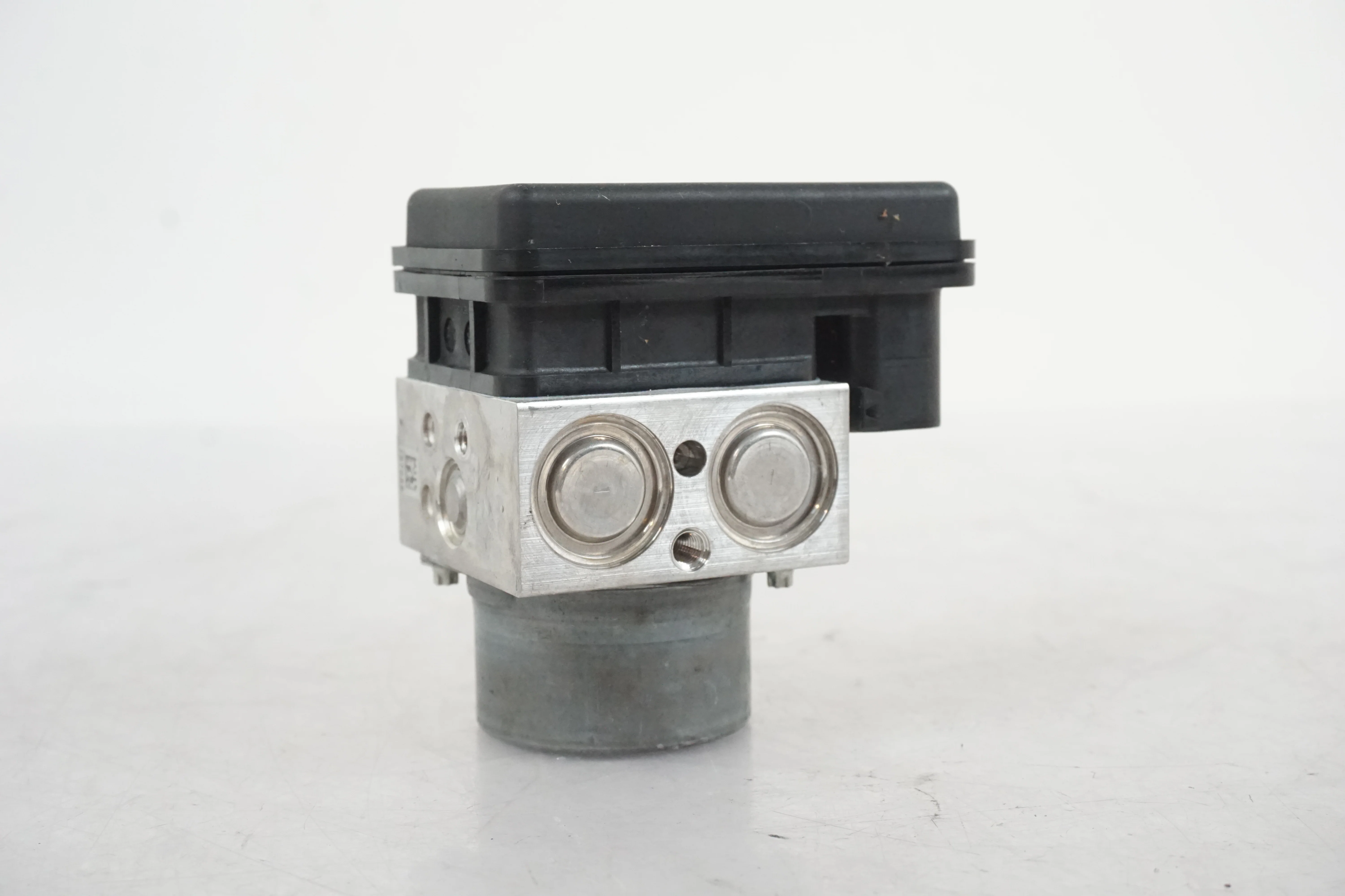 ABS Modulator - Image 4