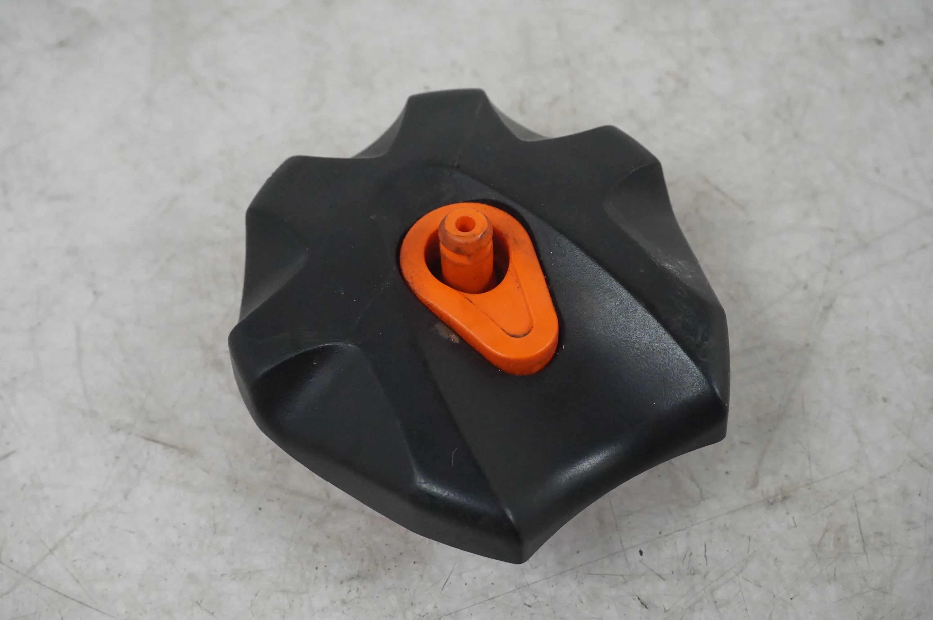 Tanklock