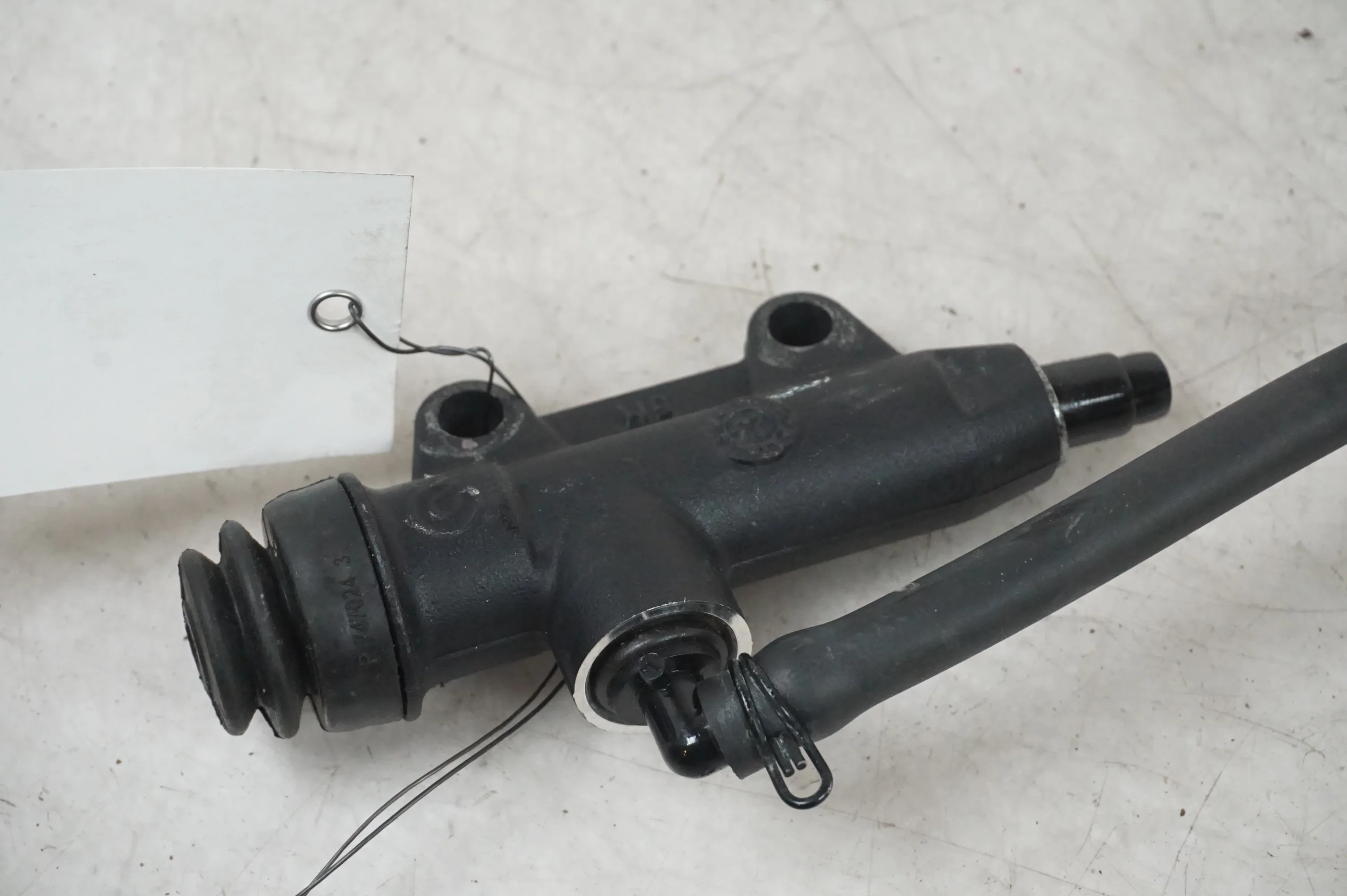 Bromshuvudcylinder - Image 4