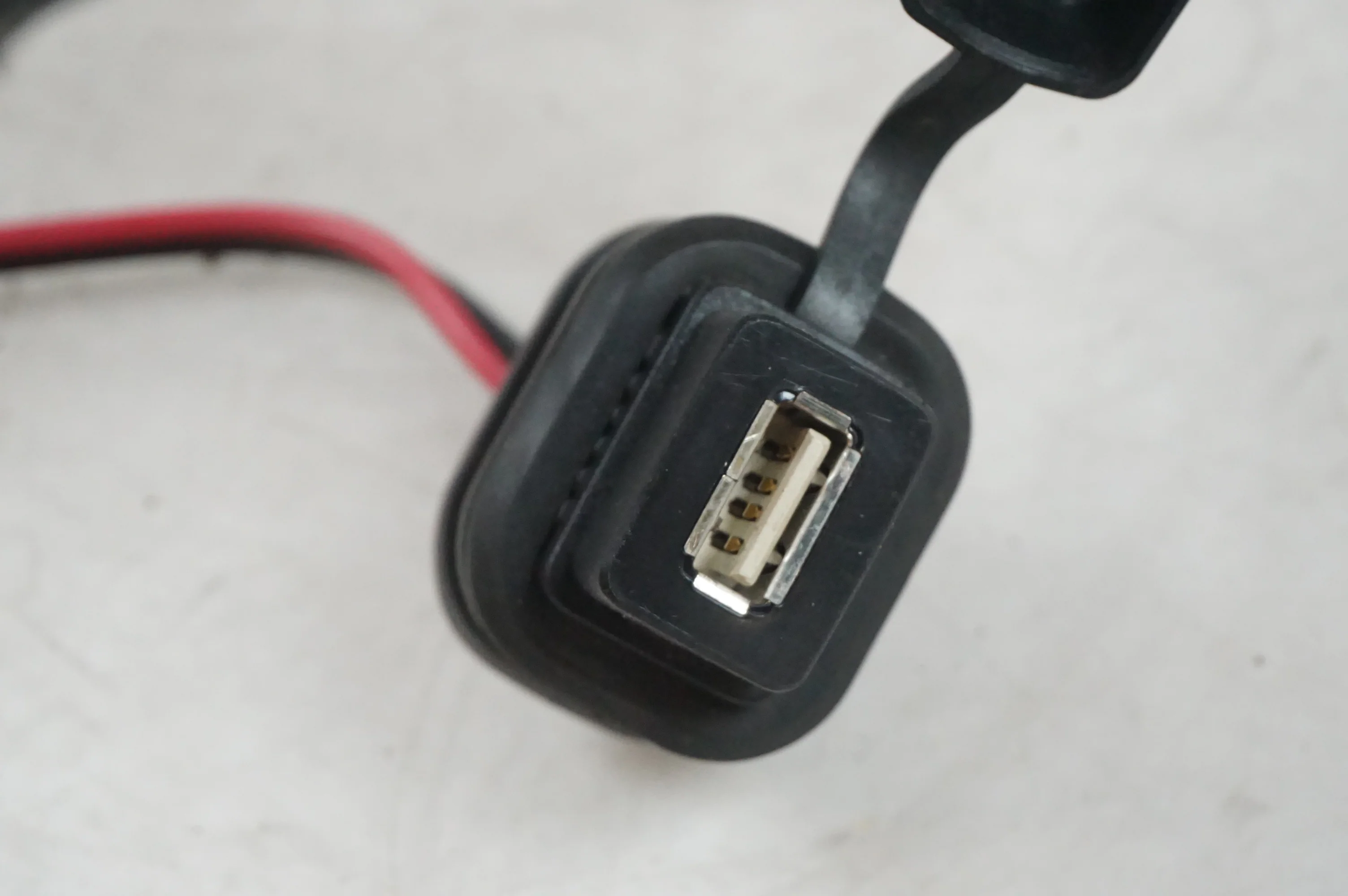 USB-uttag - Image 3