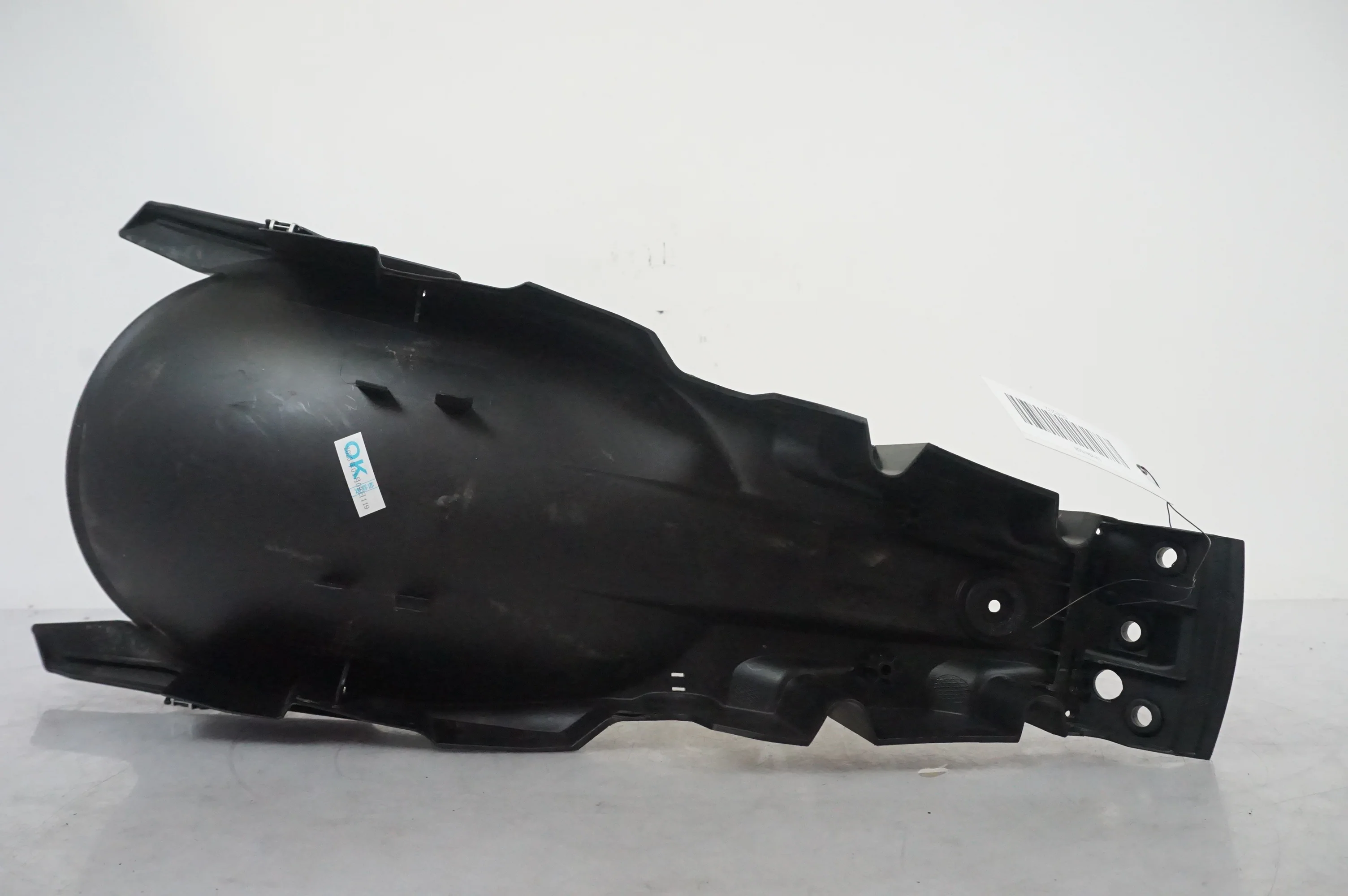 Undertail - Image 5