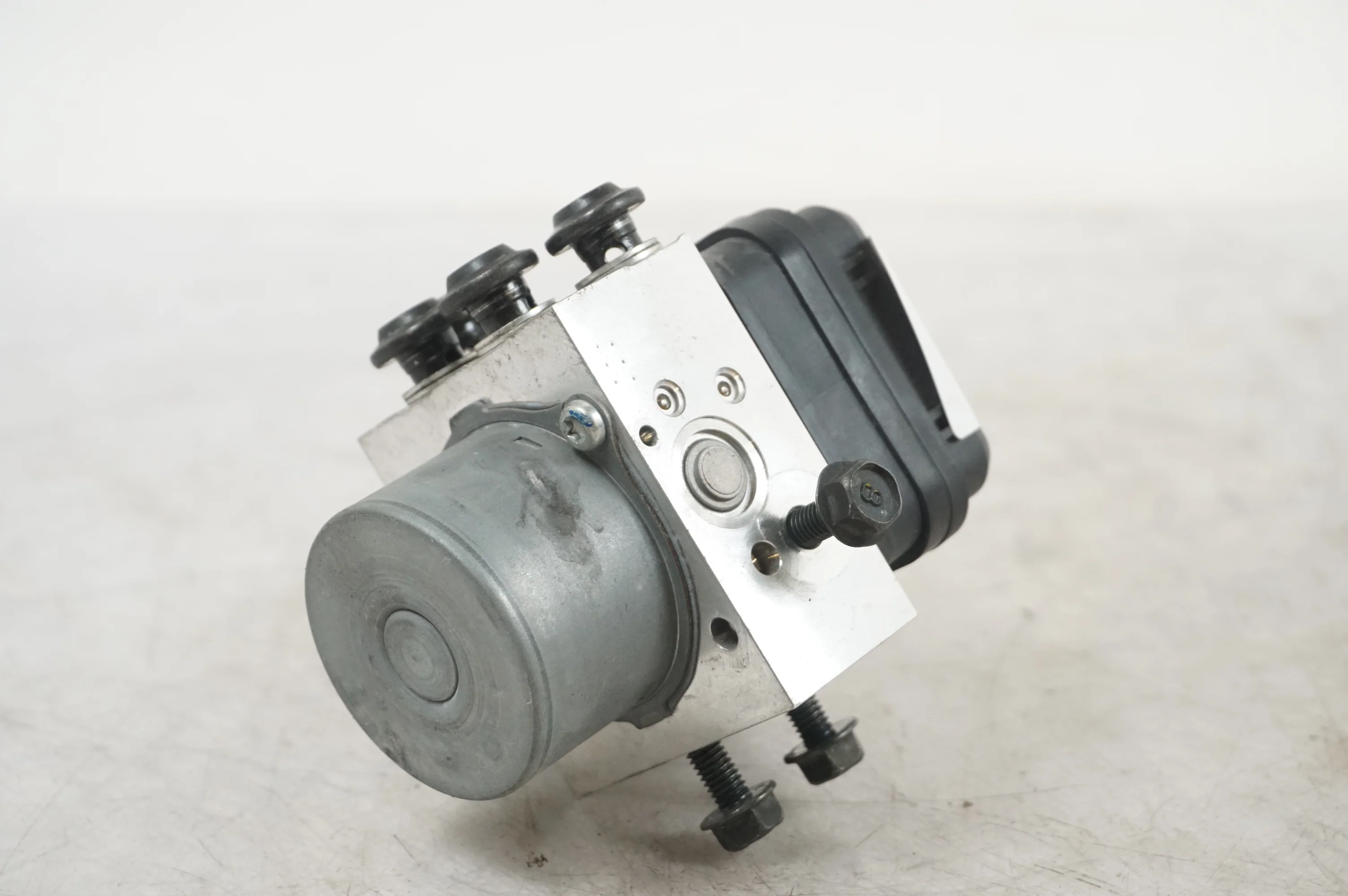 ABS Modulator - Image 3