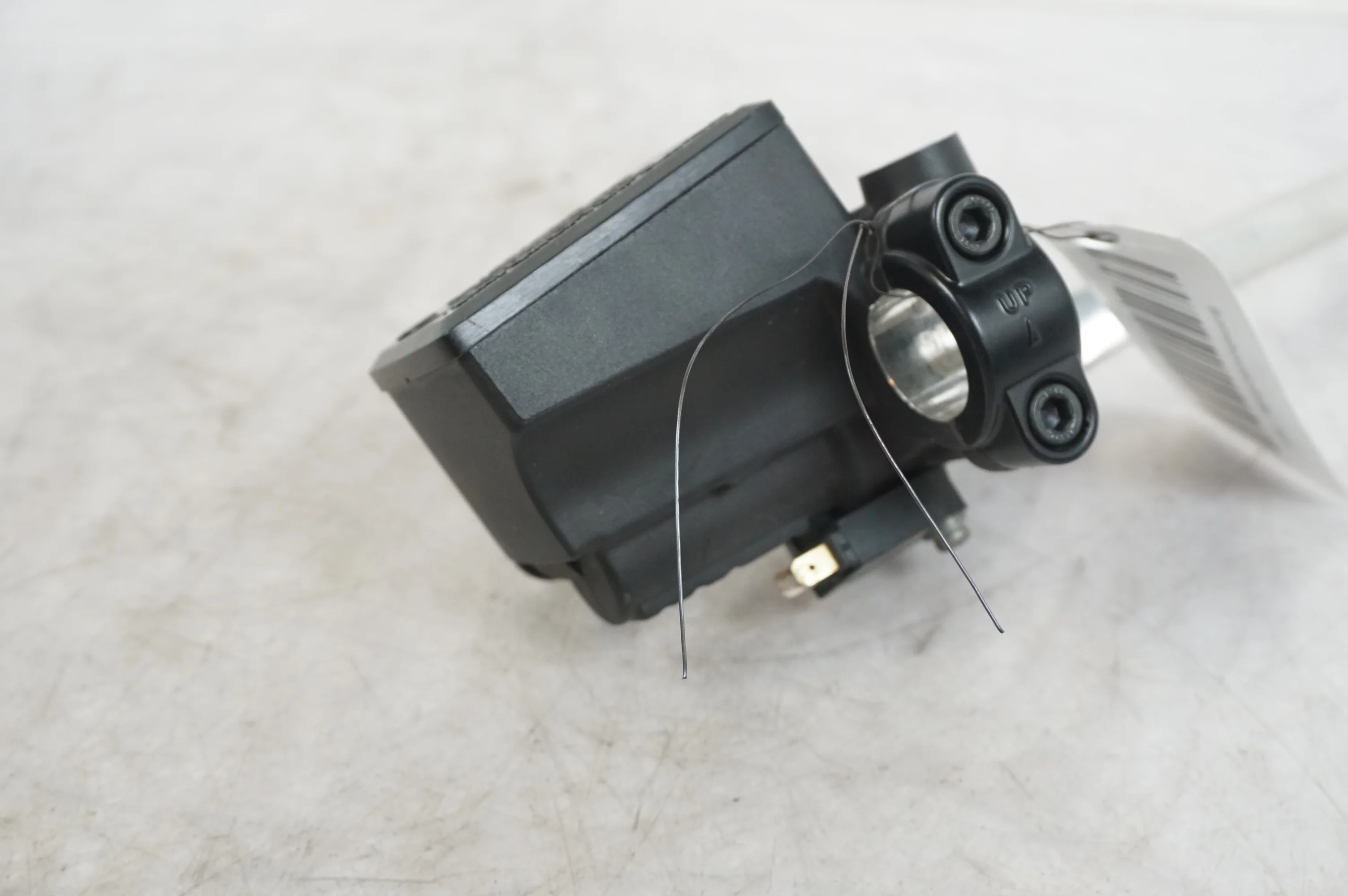 Bromshuvudcylinder - Image 2