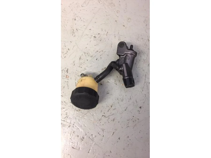 Bromshuvudcylinder