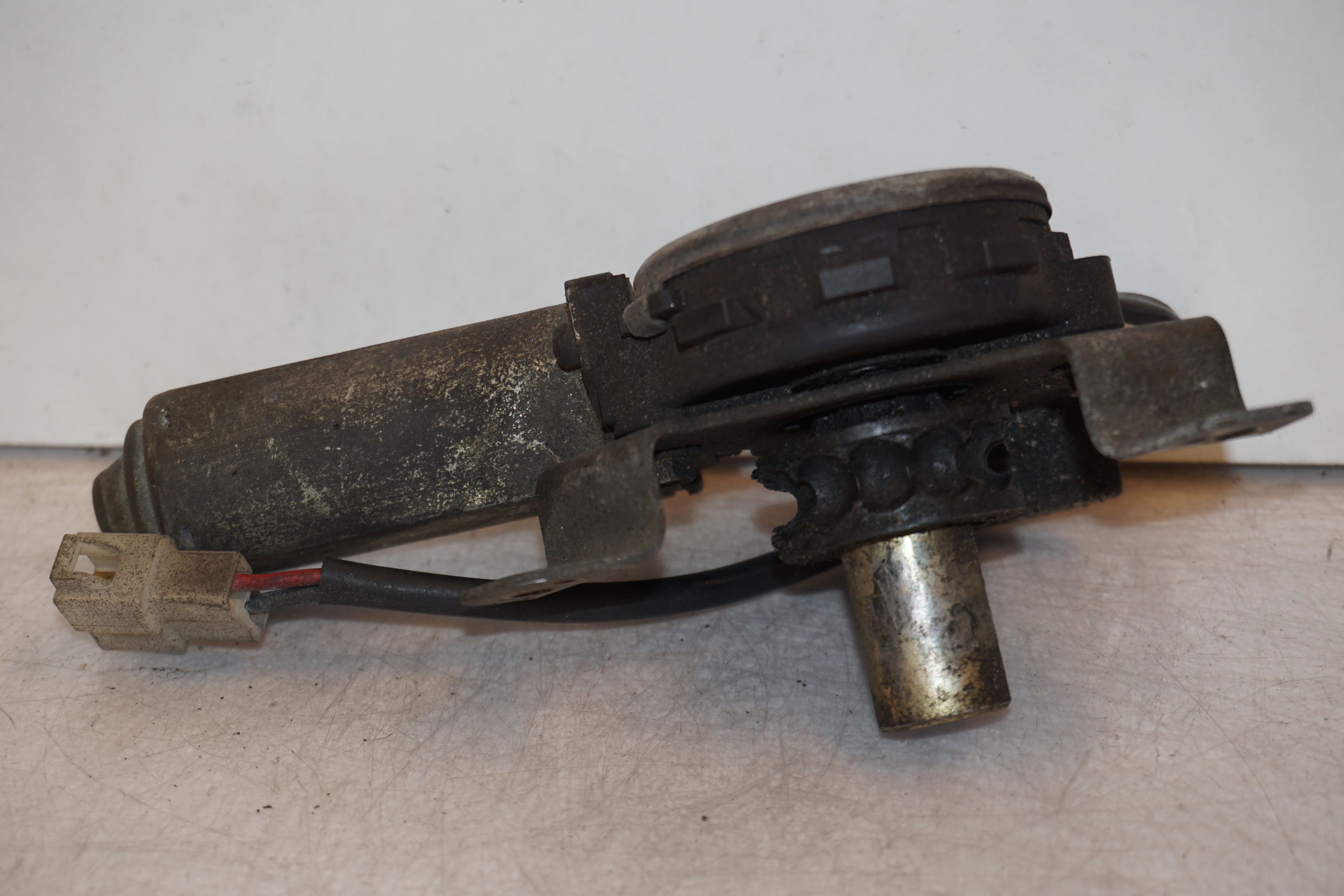 Vindrutemotor - Image 4