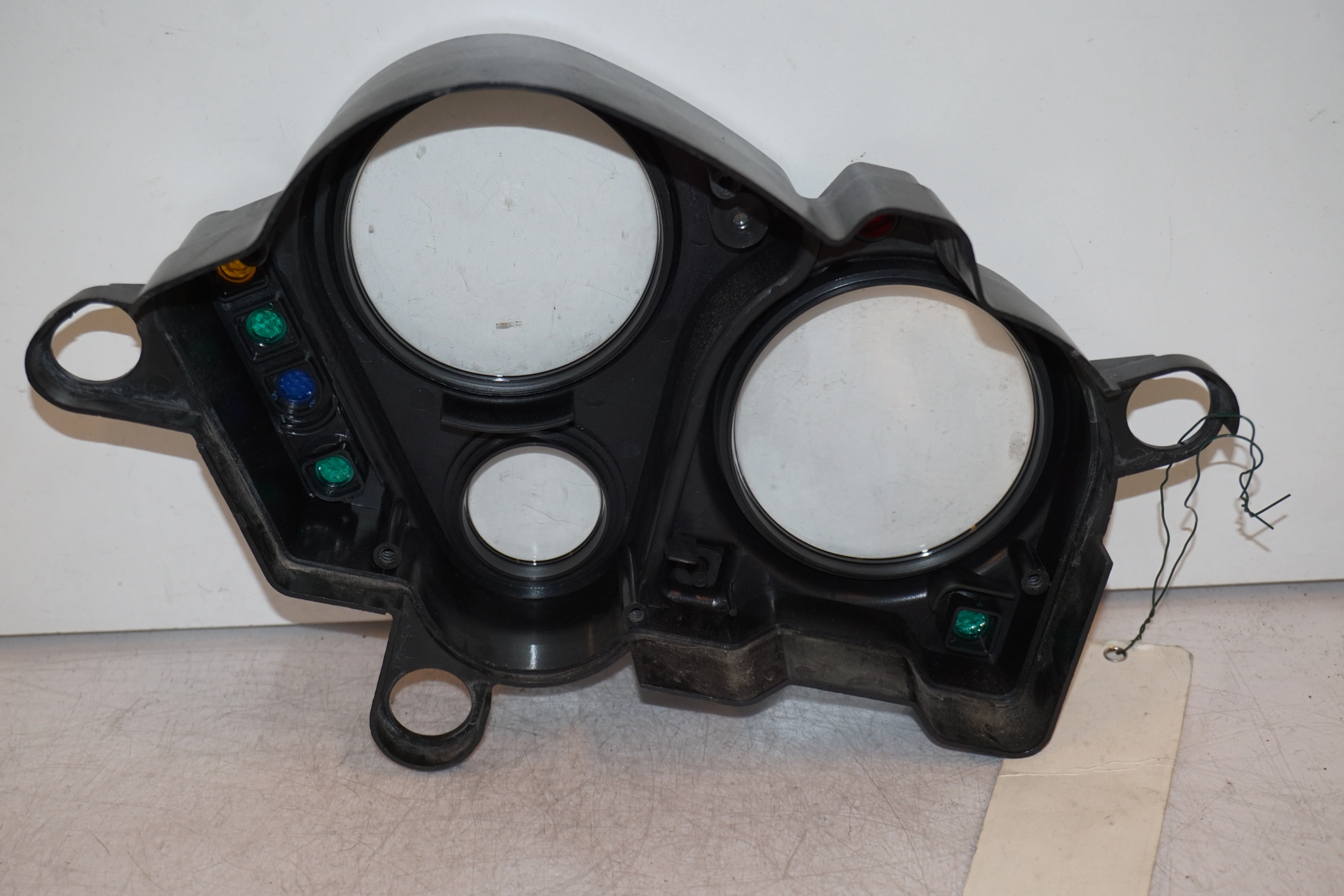 Instrumentfront - Image 6