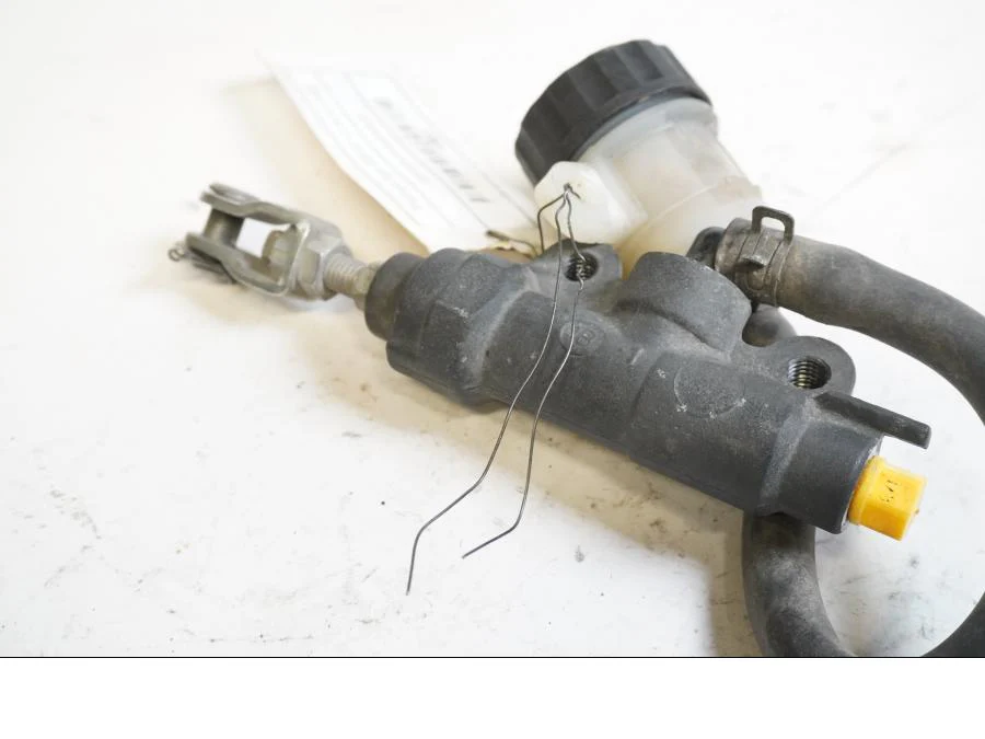 Bromshuvudcylinder - Image 3