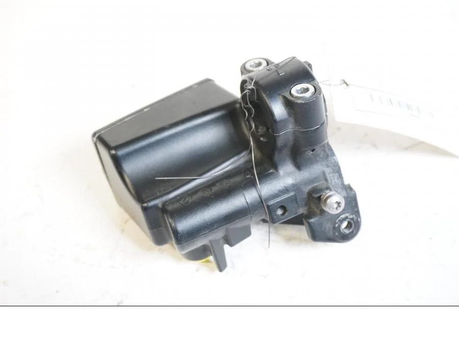 Bromshuvudcylinder - Image 3