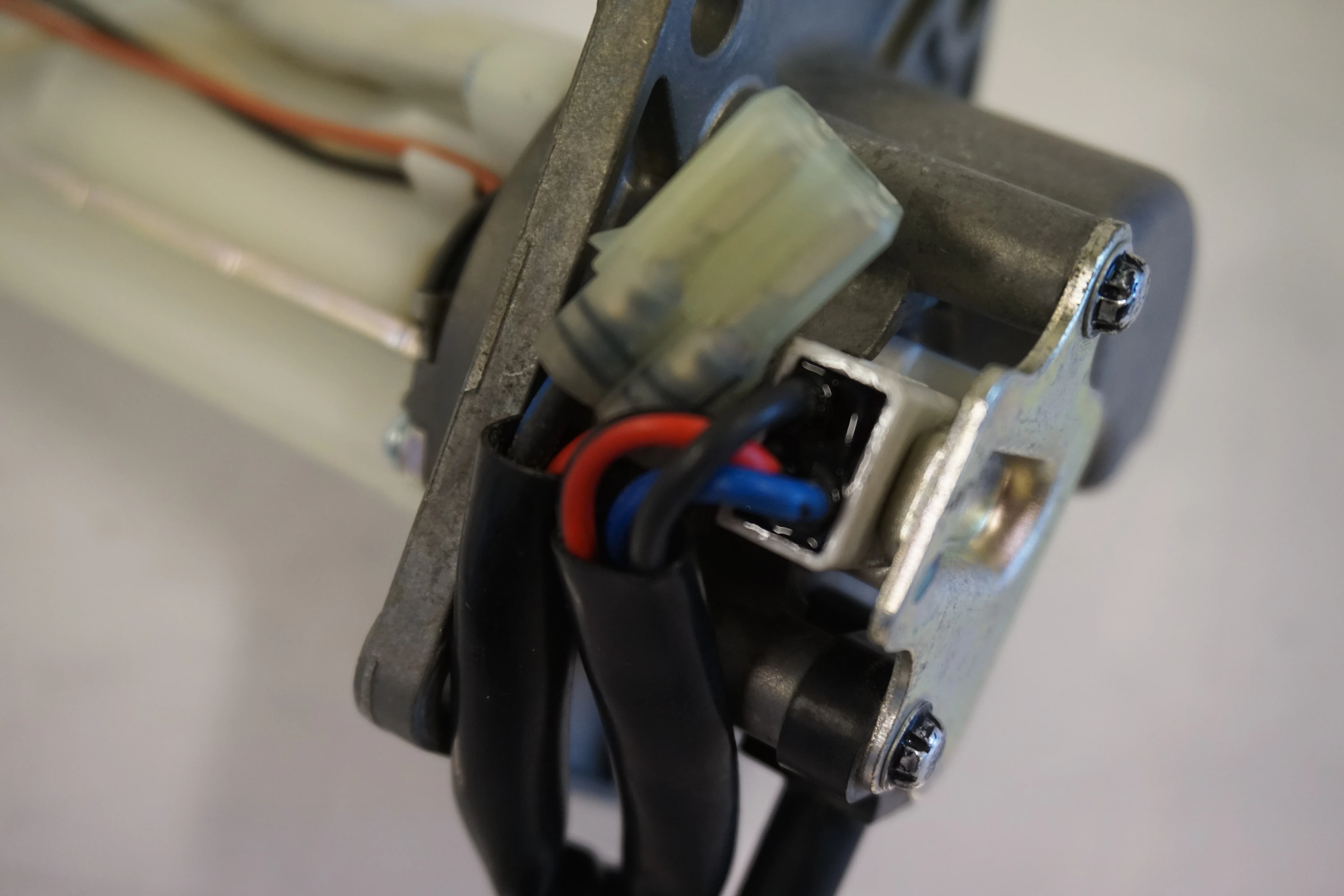 Bensinpump insprut - Image 10