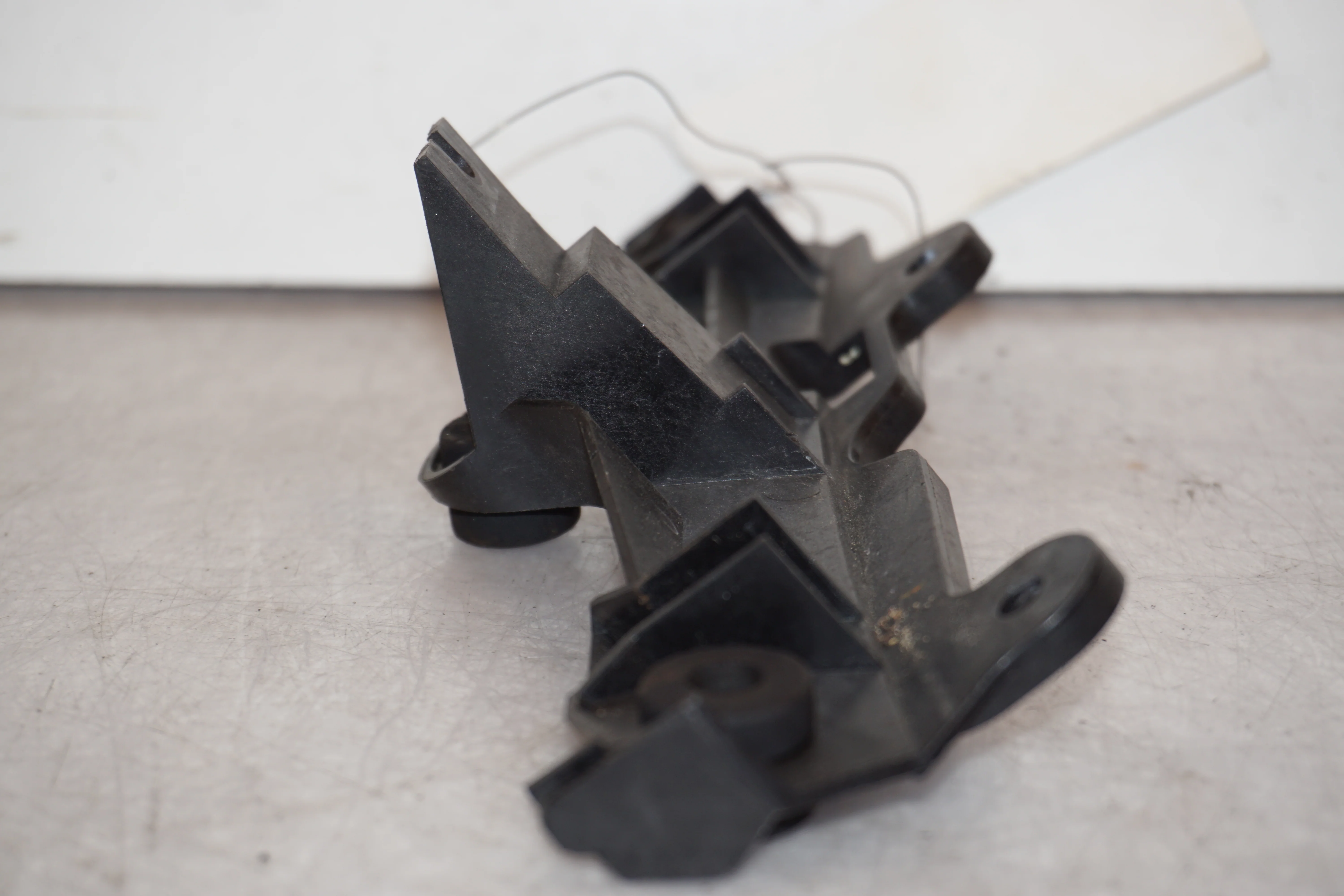 Instrumentpanelsfäste - Image 3