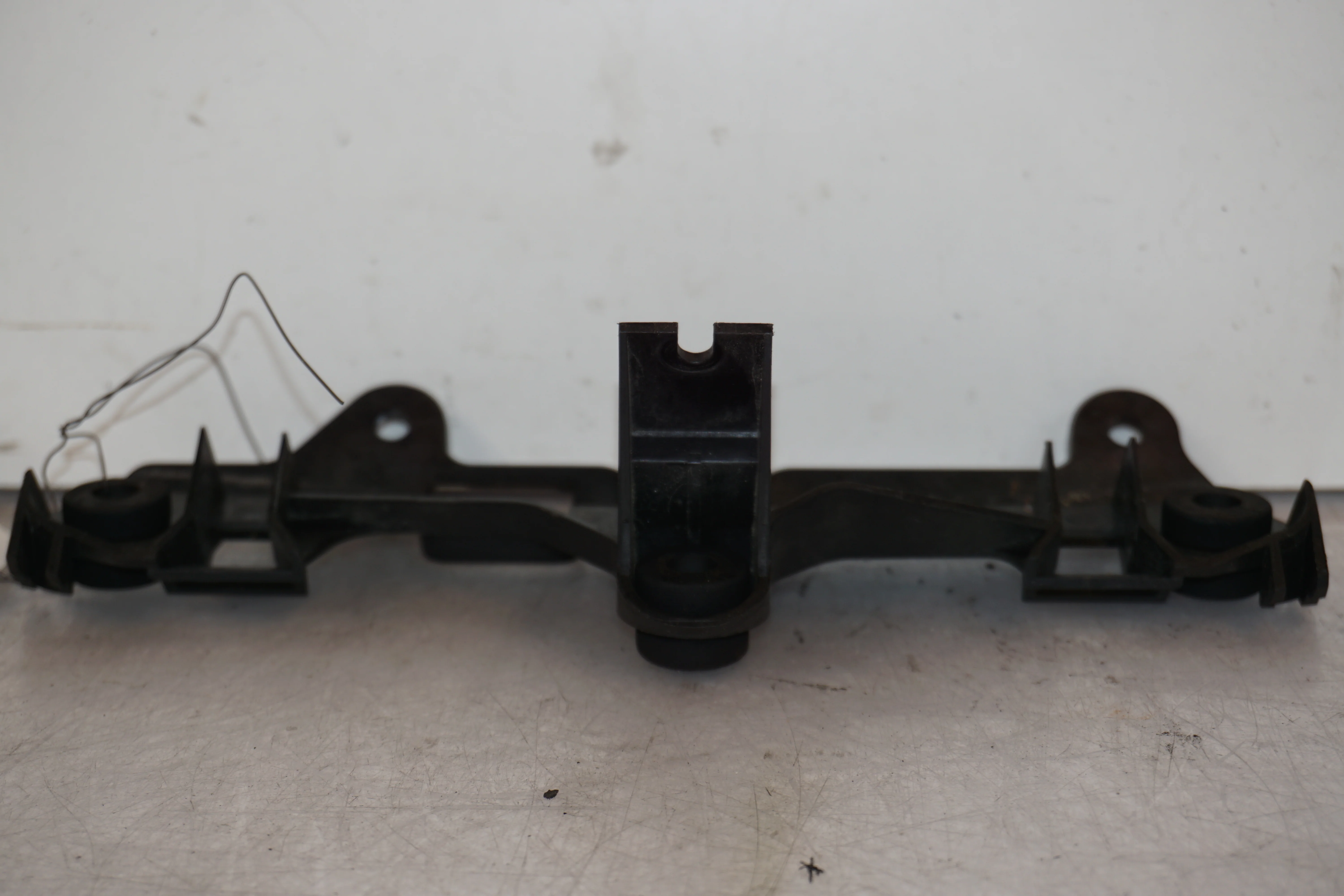 Instrumentpanelsfäste - Image 4
