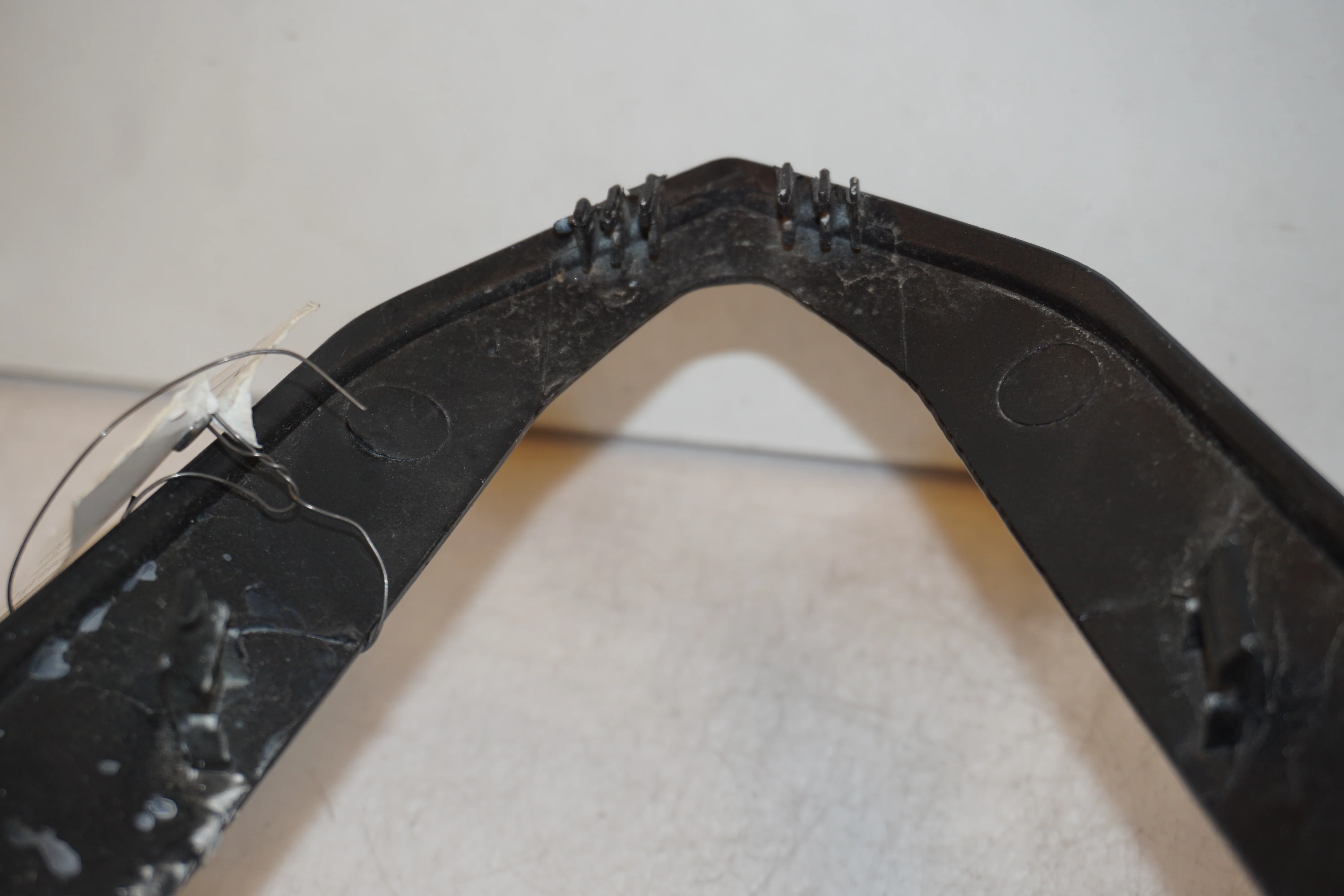 Undertail - Image 11