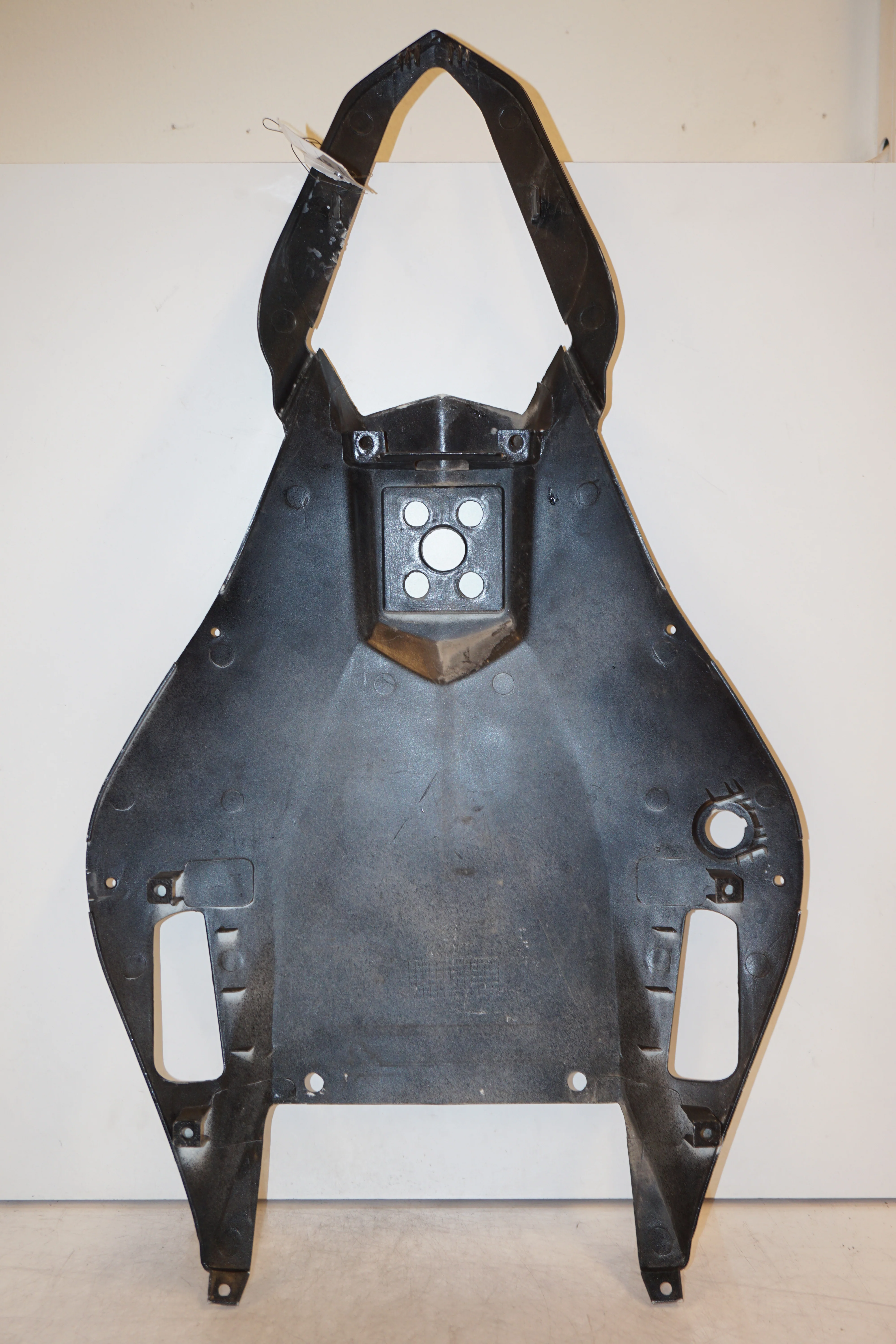 Undertail - Image 7