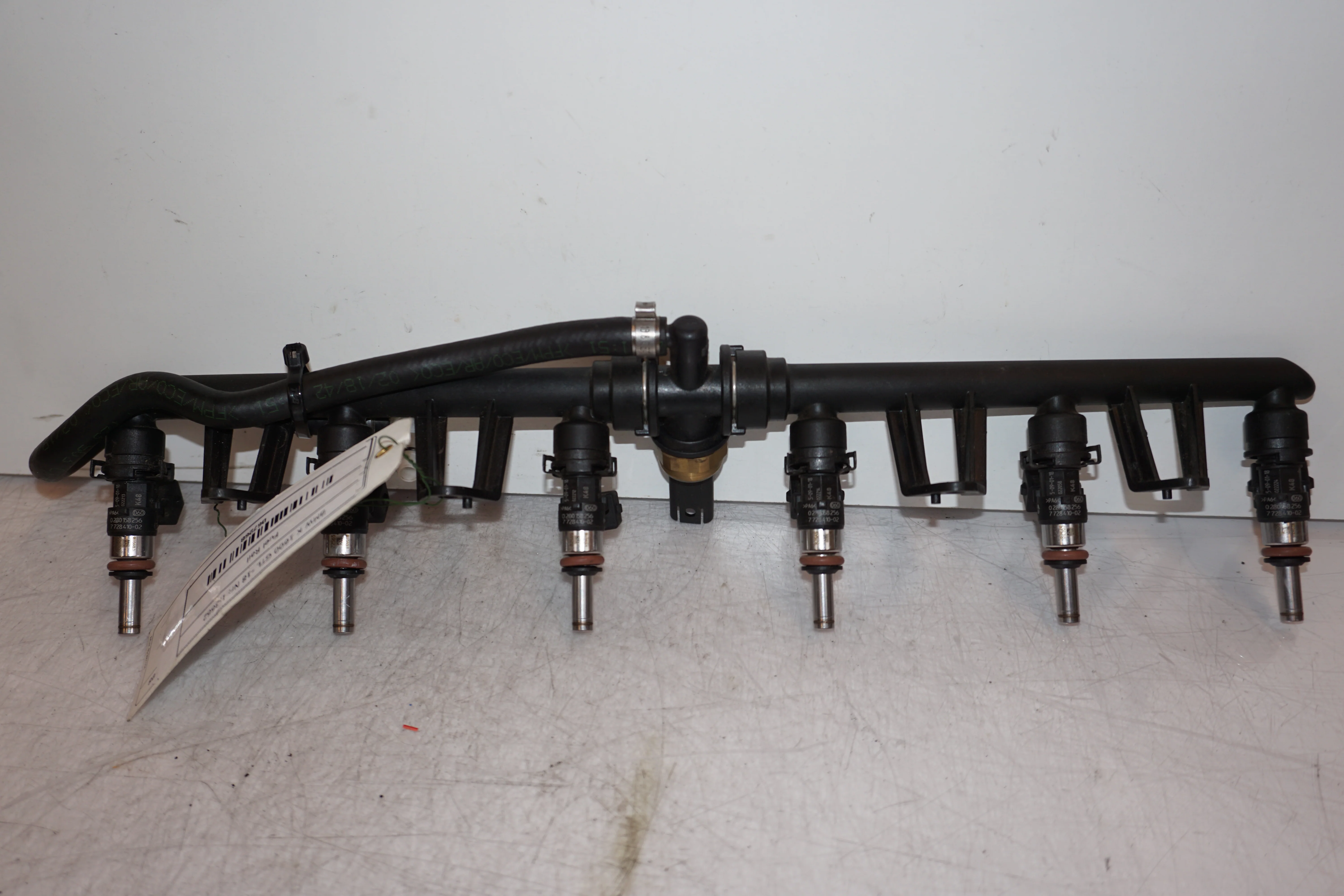 Fuel Rail - Image 3