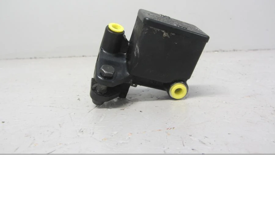 Bromshuvudcylinder - Image 3