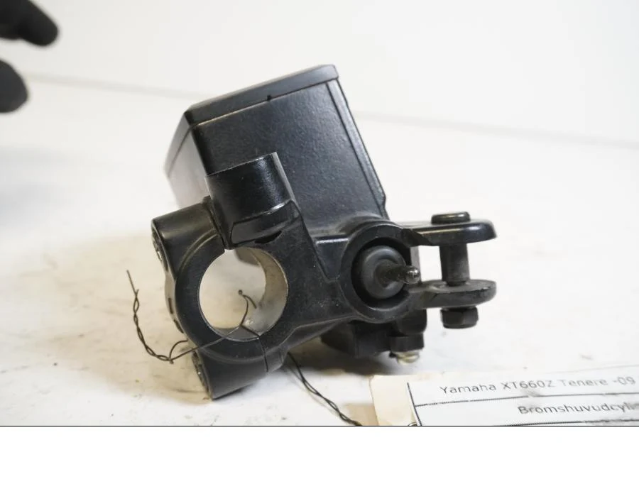 Bromshuvudcylinder - Image 4