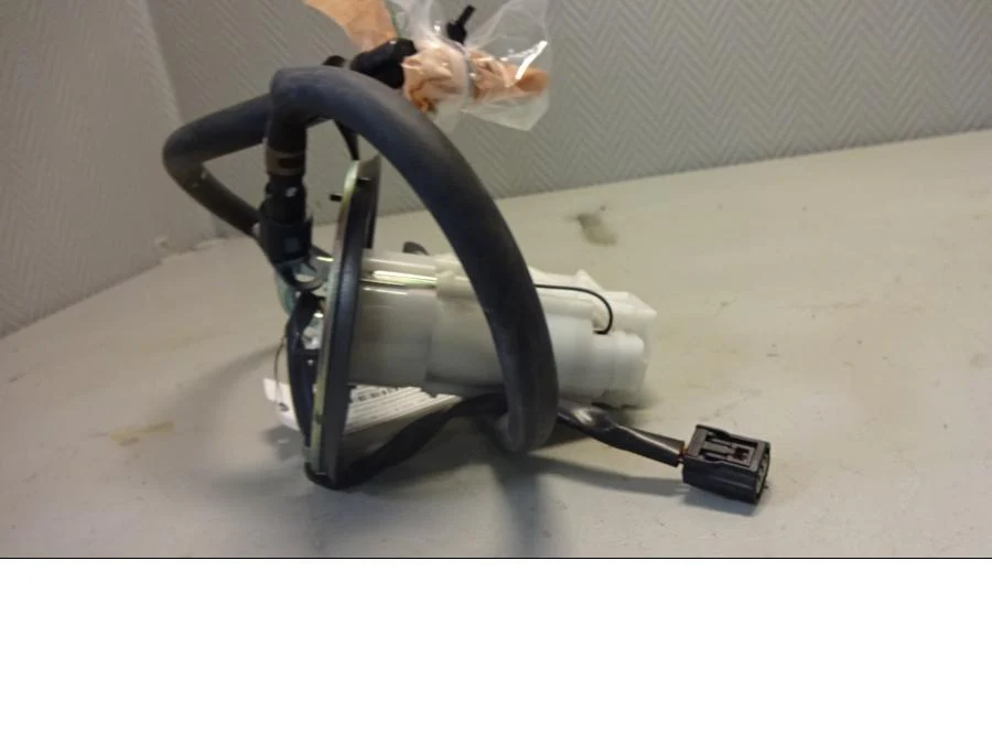 Bensinpump insprut - Image 3