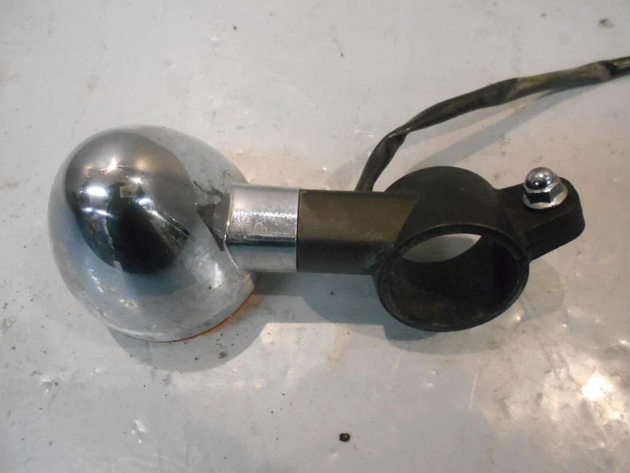 Blinkers - Image 2