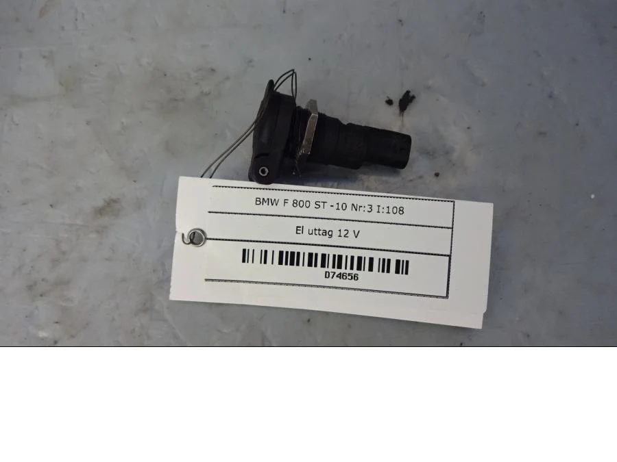 El uttag 12 V