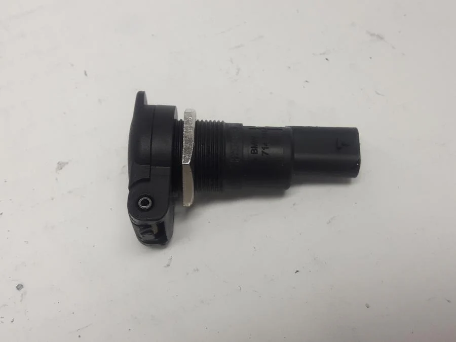 El uttag 12 V