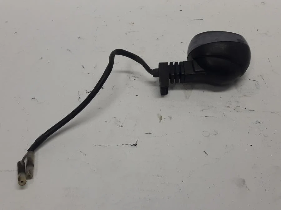 Blinkers - Image 2