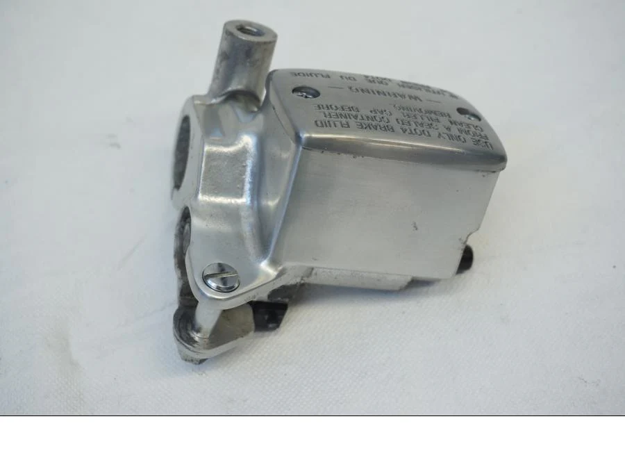 Bromshuvudcylinder - Image 2