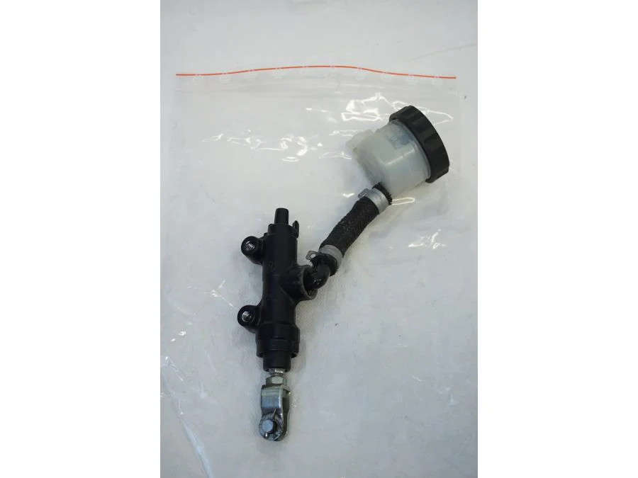 Bromshuvudcylinder - Image 2