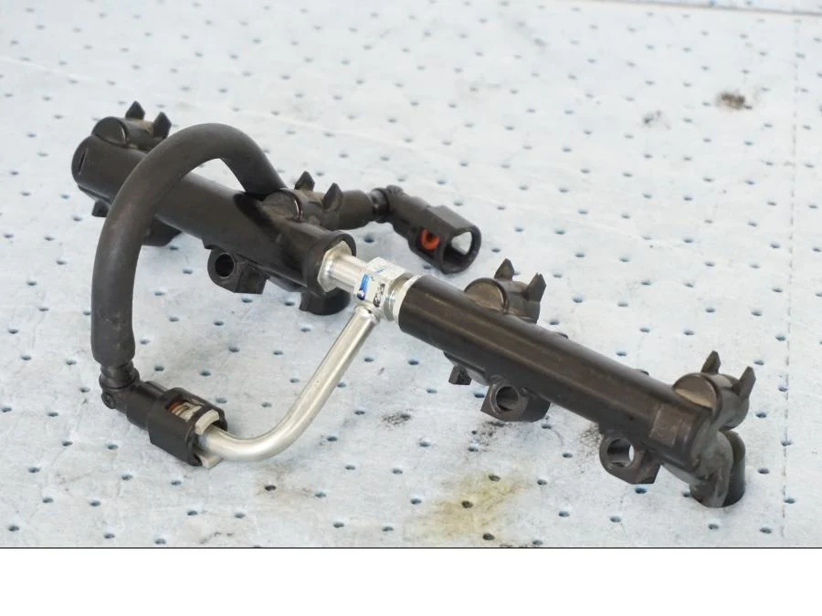 Fuel Rail - Image 4