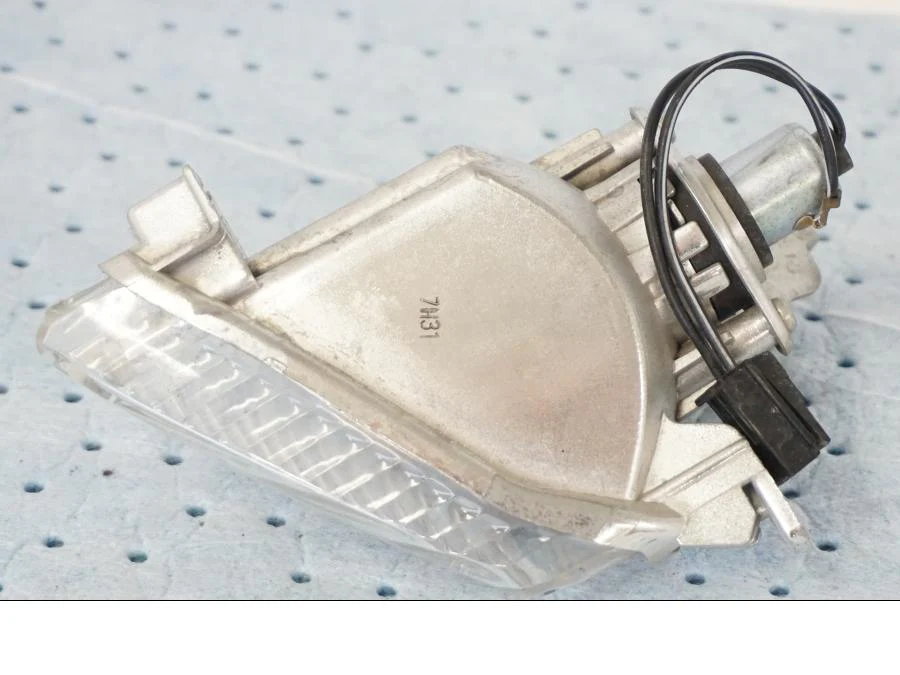 Blinkers - Image 2