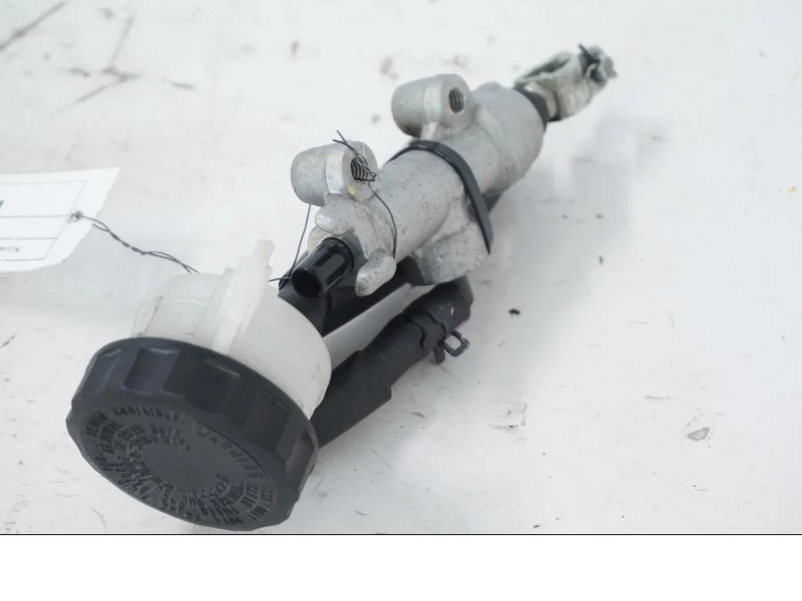 Bromshuvudcylinder - Image 7