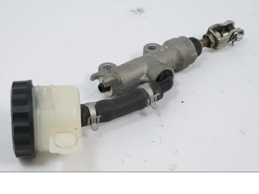 Bromshuvudcylinder - Image 3